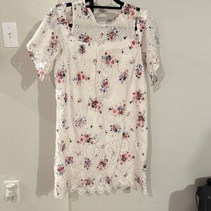 Ann Taylor loft off shoulder Floral Lace Dress